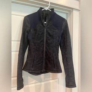 Lululemon jacket size 4 heathered navy